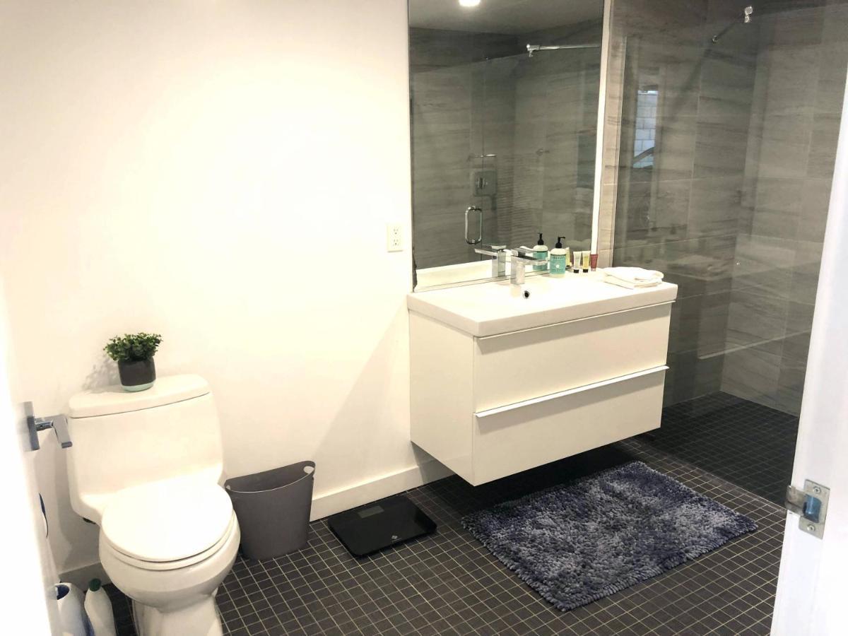 Appartamento Modern 2 Bdrm W/Parking In The Heart Of Hillcrest San Diego Esterno foto